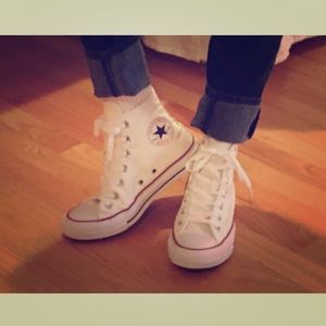 COPY - New Converse High Tops, hardly worn, size 7